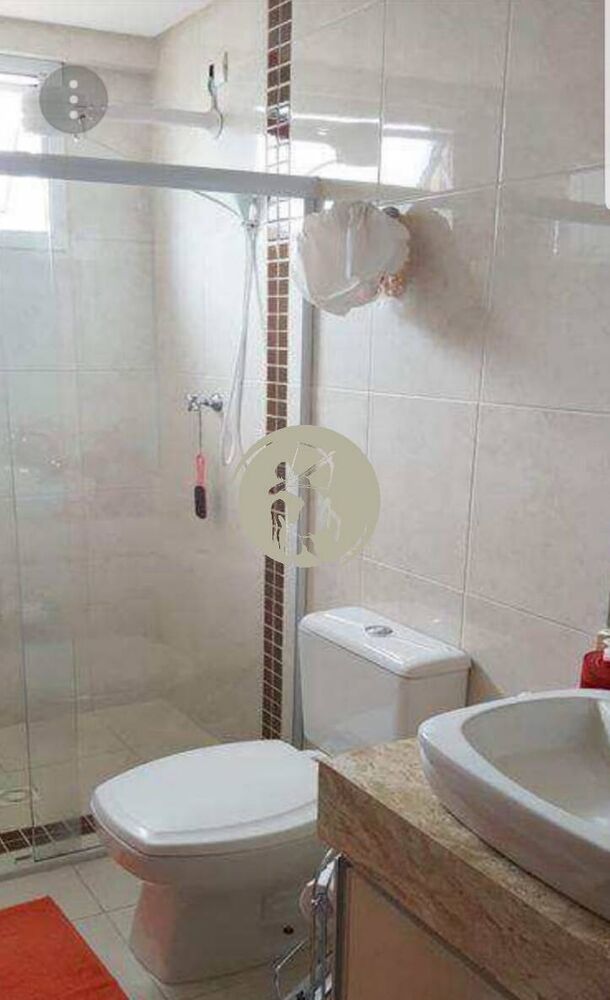 Apartamento à venda com 3 quartos, 130m² - Foto 2