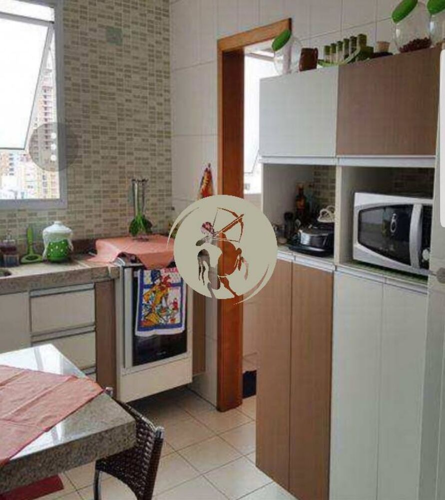 Apartamento à venda com 3 quartos, 130m² - Foto 7