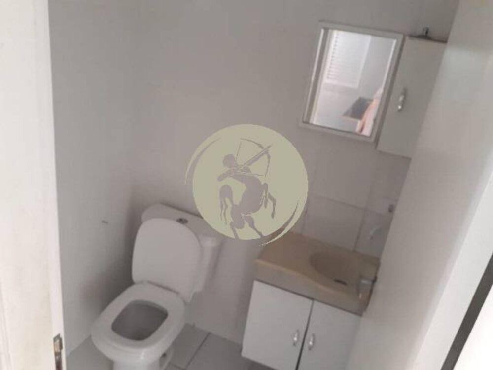 Casa à venda com 2 quartos, 178m² - Foto 2
