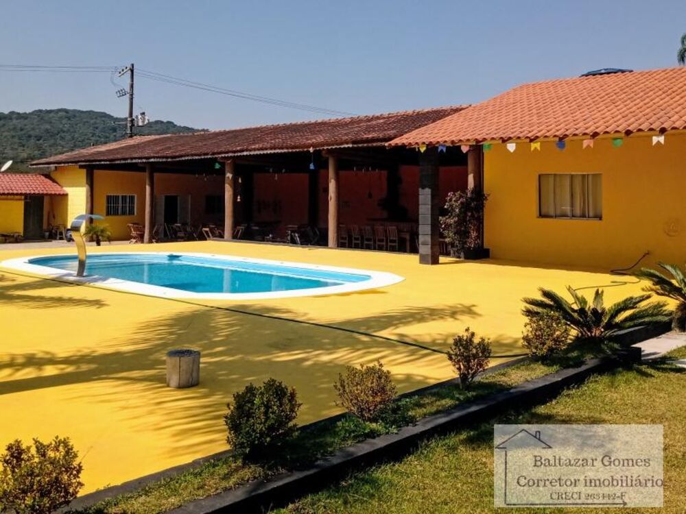Chácara, 3 quartos, 2000 m² - Foto 1