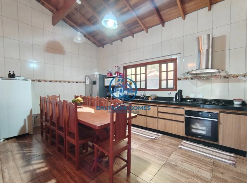 Chácara, 4 quartos, 2420 m² - Foto 4