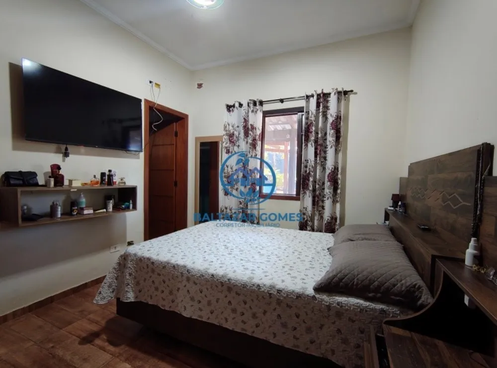 Chácara, 4 quartos, 2420 m² - Foto 6