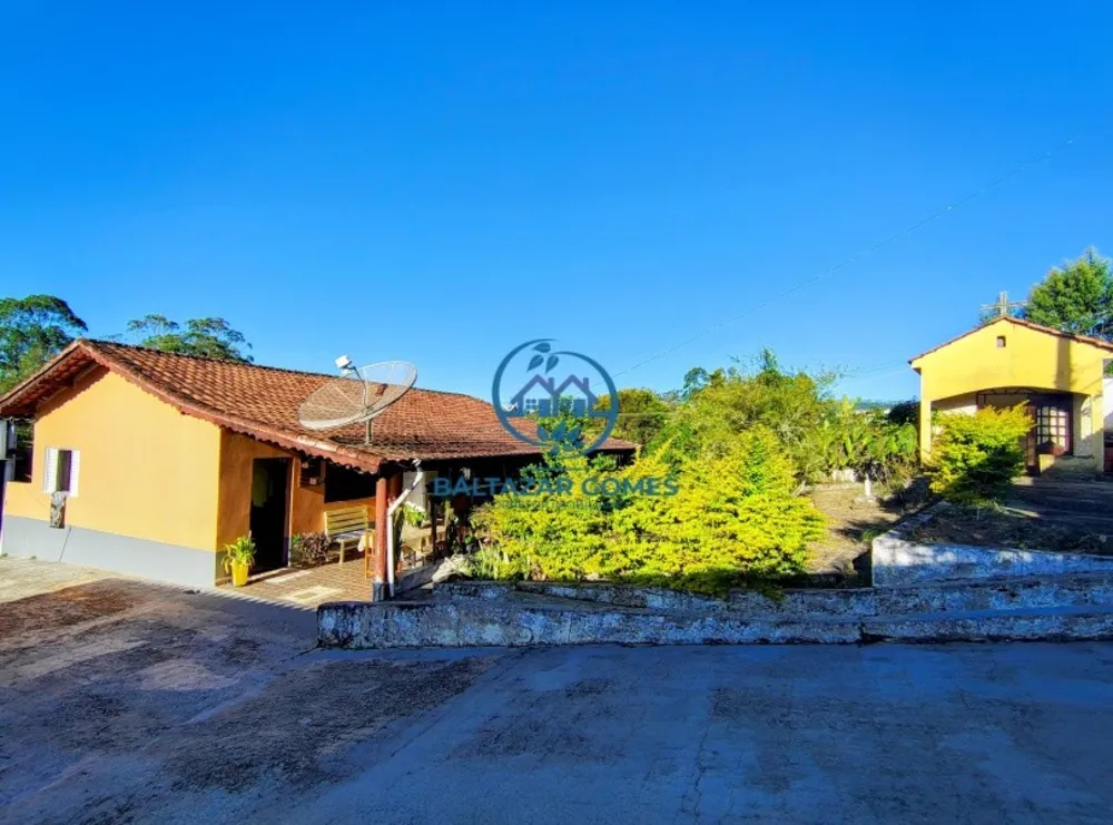 Chácara, 2 quartos, 2400 m² - Foto 1