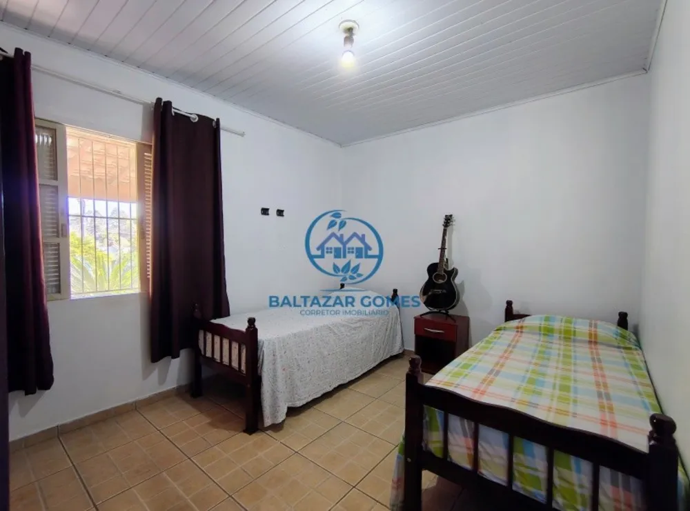 Chácara, 3 quartos, 2200 m² - Foto 9