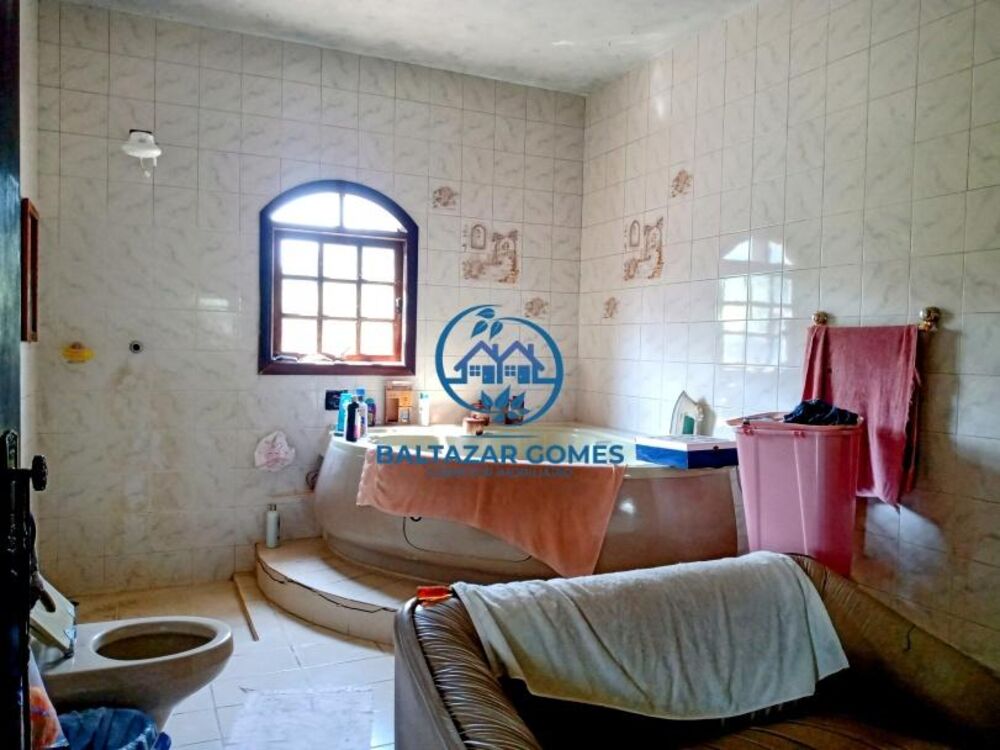 Sítio à venda com 5 quartos, 10000m² - Foto 17
