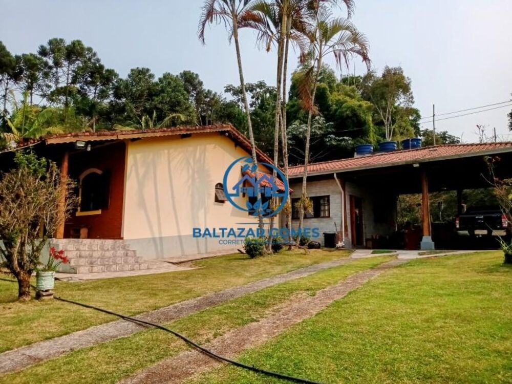 Chácara à venda com 2 quartos, 20000m² - Foto 1