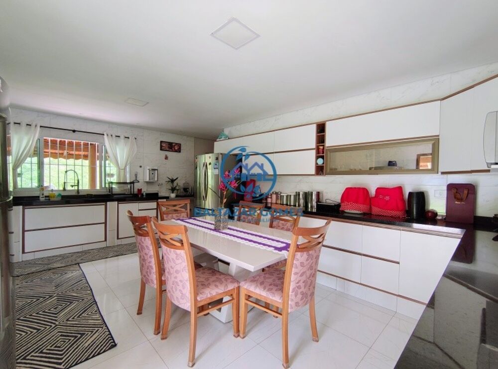Chácara à venda com 3 quartos, 21000m² - Foto 3