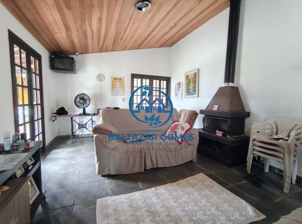 Sítio à venda com 2 quartos, 10300m² - Foto 2