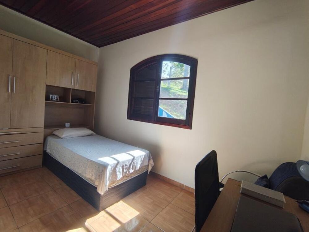 Chácara, 3 quartos, 2400 m² - Foto 3