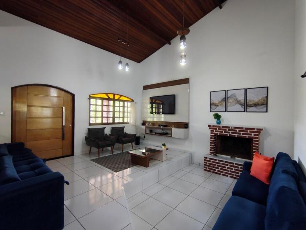 Chácara, 3 quartos, 2400 m² - Foto 6
