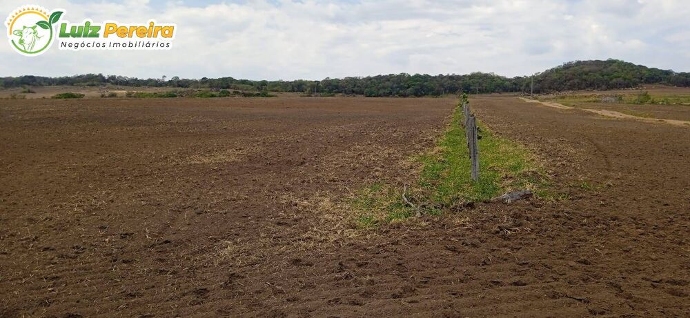 Terreno à venda, 669m² - Foto 1