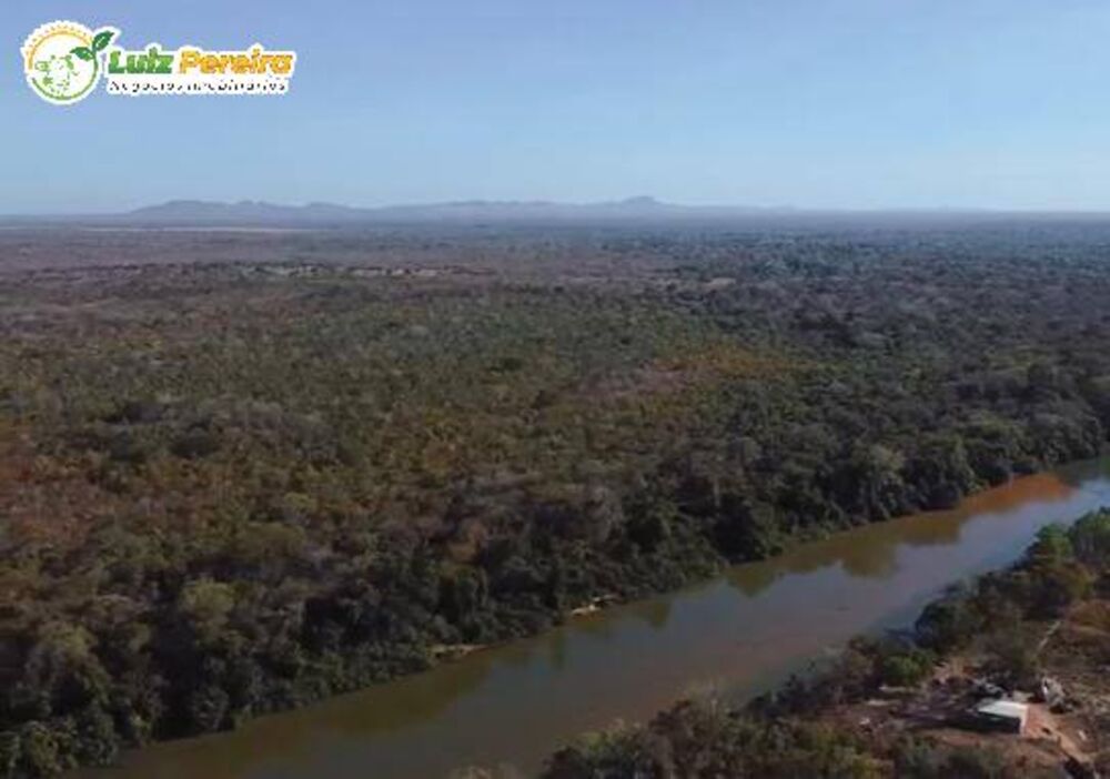 Terreno à venda, 14000000m² - Foto 3