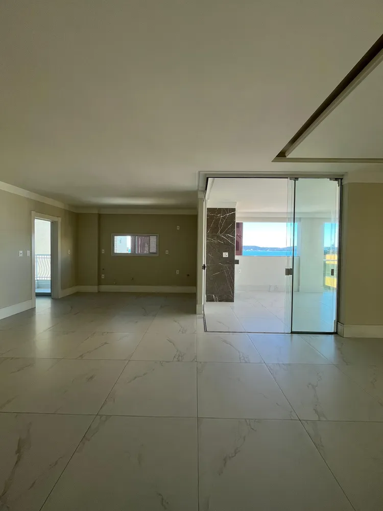 Apartamento, 4 quartos, 190 m² - Foto 1