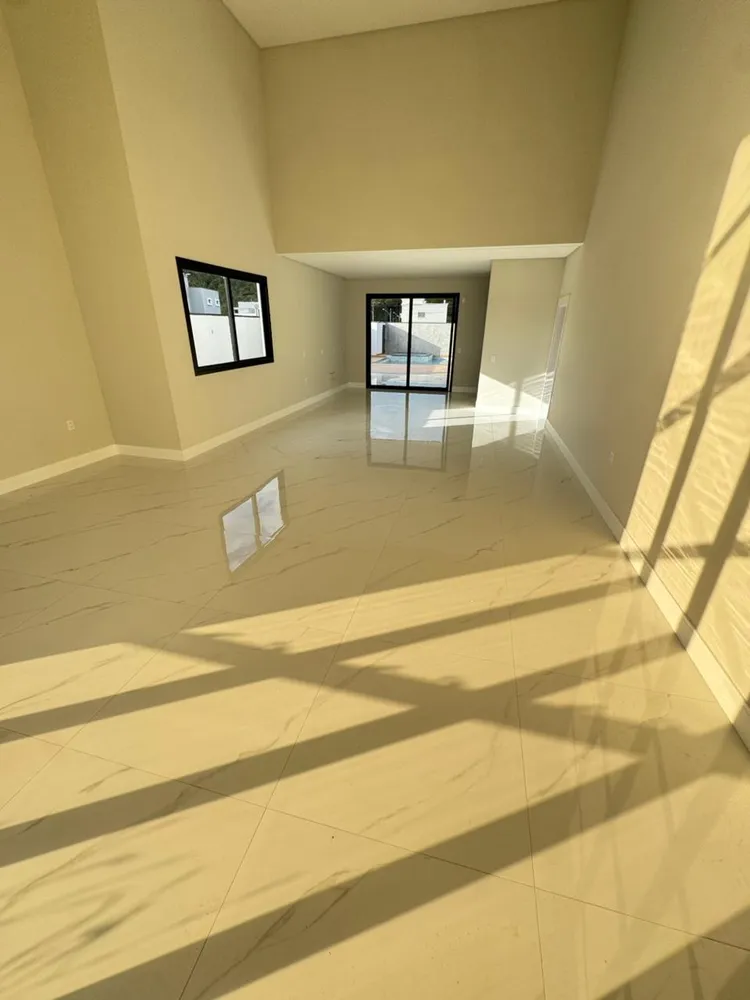 Casa, 4 quartos, 231 m² - Foto 6