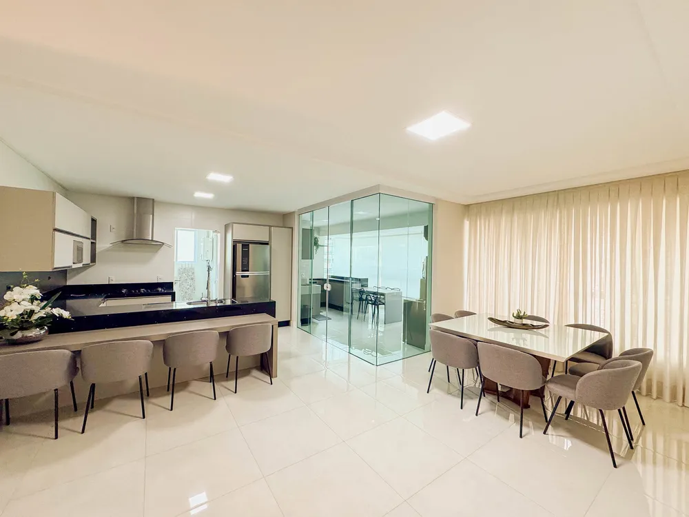 Apartamento, 4 quartos, 185 m² - Foto 1