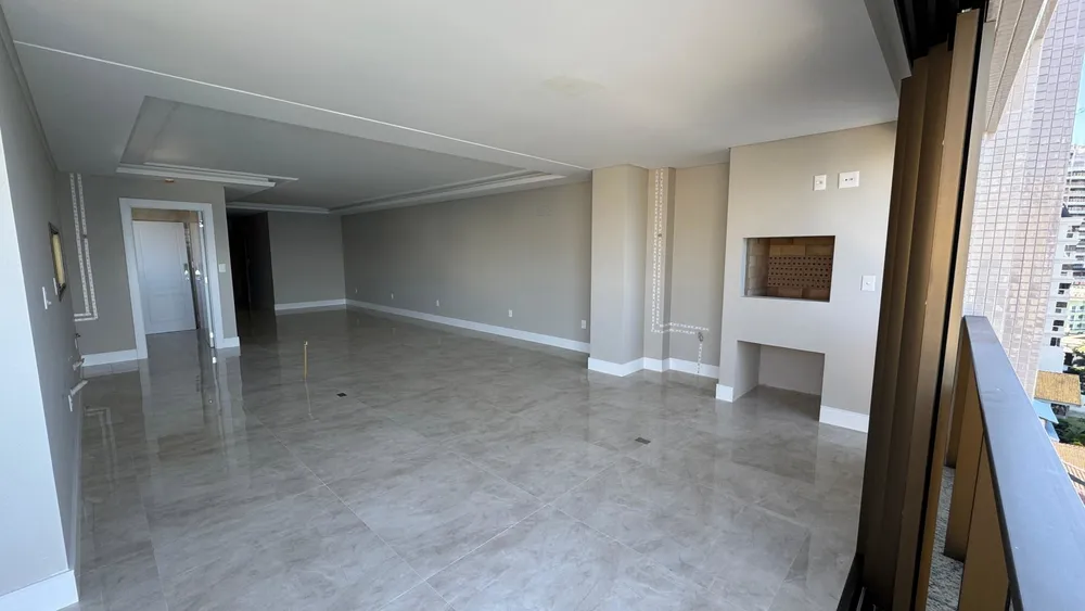Apartamento, 4 quartos, 186 m² - Foto 2