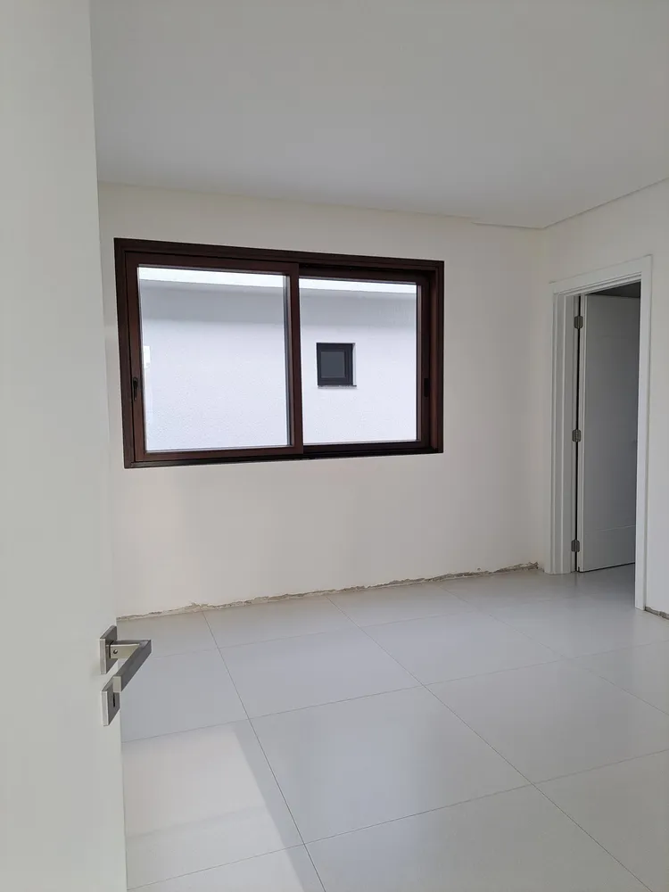 Casa, 3 quartos, 260 m² - Foto 11