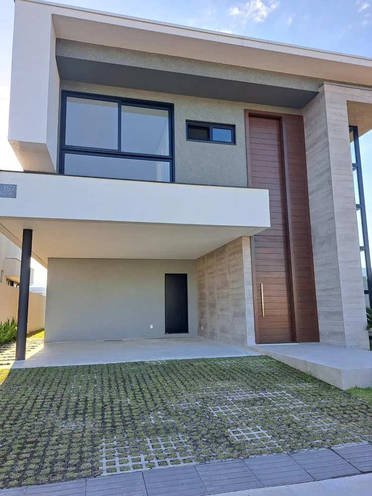 Casa, 3 quartos, 260 m² - Foto 1