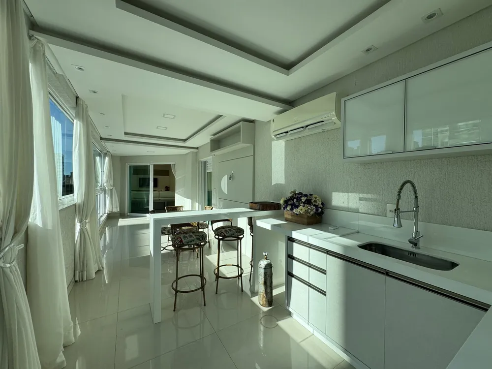 Apartamento, 4 quartos, 210 m² - Foto 5