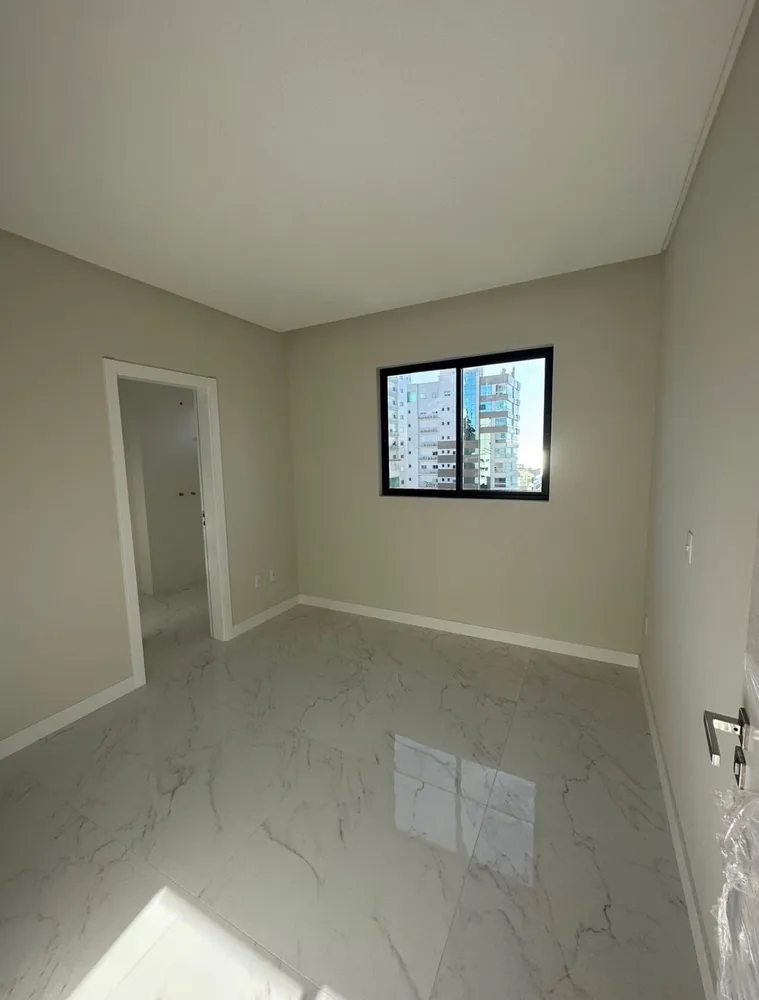 Apartamento, 3 quartos, 100 m² - Foto 1