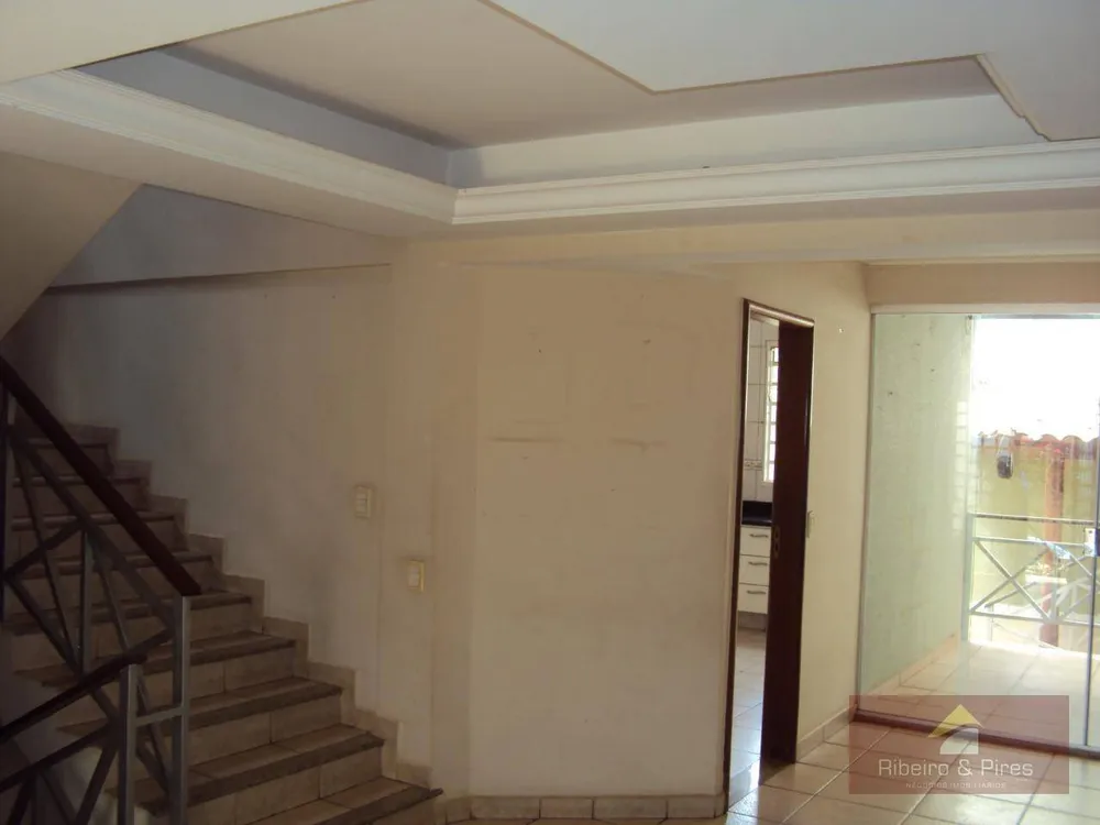 Sobrado, 3 quartos, 200 m² - Foto 4