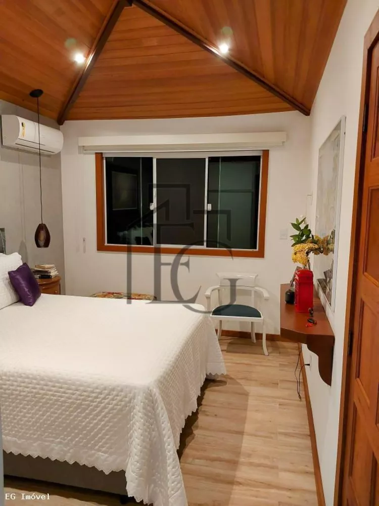 Casa, 5 quartos, 230 m² - Foto 12