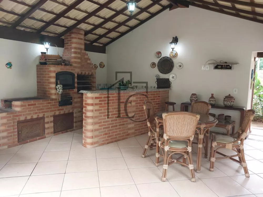 Casa, 5 quartos, 230 m² - Foto 4