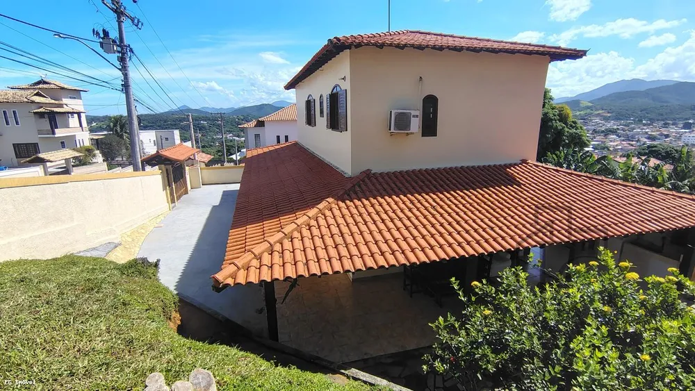Casa, 3 quartos, 180 m² - Foto 2