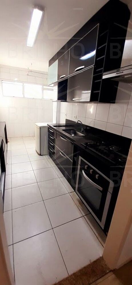 Apartamento à venda com 3 quartos, 76m² - Foto 11
