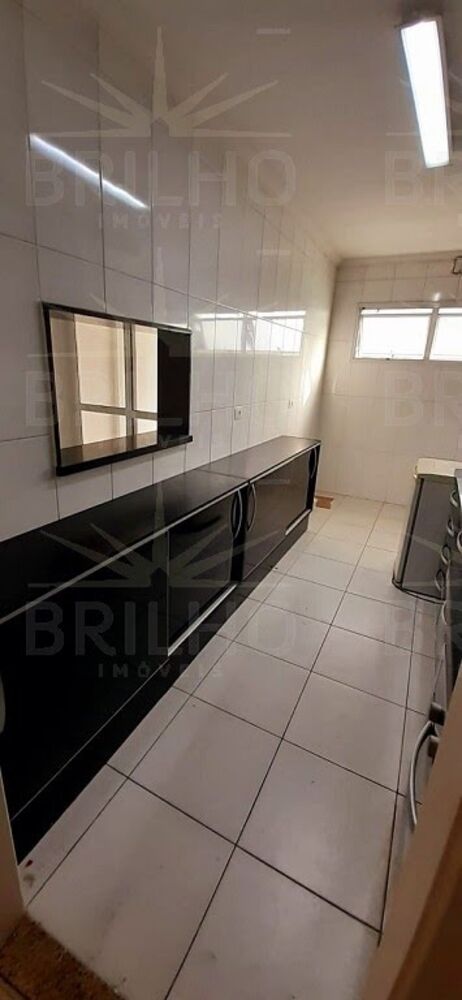 Apartamento à venda com 3 quartos, 76m² - Foto 13