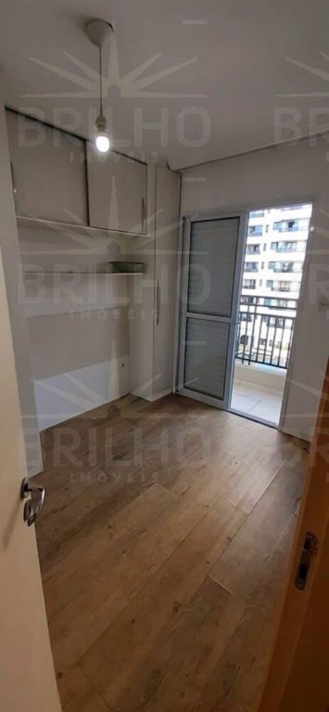 Apartamento à venda com 3 quartos, 76m² - Foto 18