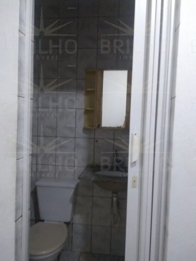 Casa, 1 quarto, 40 m² - Foto 1