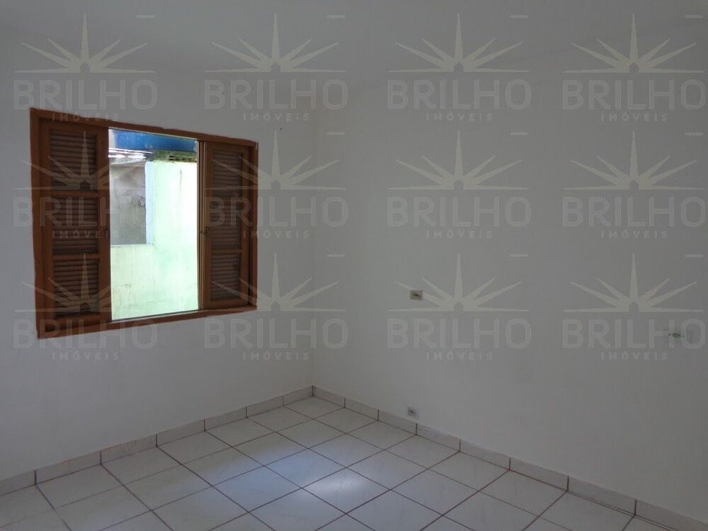 Casa para alugar com 1 quarto, 40m² - Foto 3
