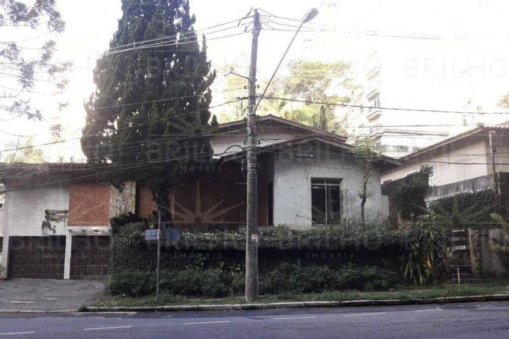 Sobrado, 4 quartos, 589 m² - Foto 1
