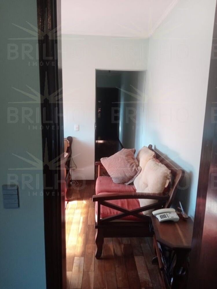 Sobrado, 3 quartos, 300 m² - Foto 1