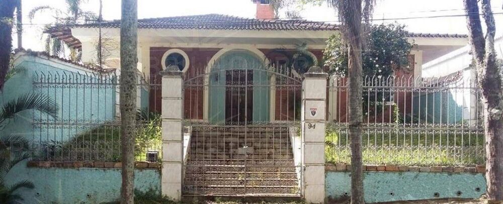 Casa à venda e aluguel com 4 quartos - Foto 2