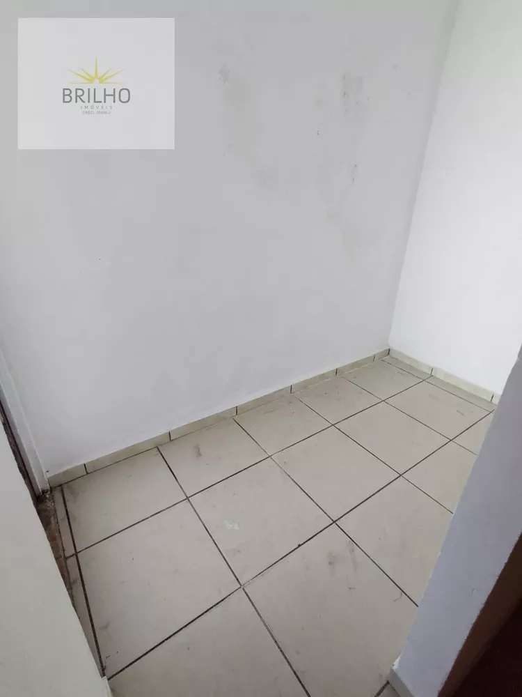 Sobrado à venda com 3 quartos, 125m² - Foto 2