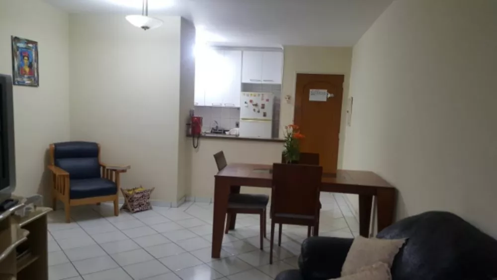 Apartamento à venda com 2 quartos, 65m² - Foto 4