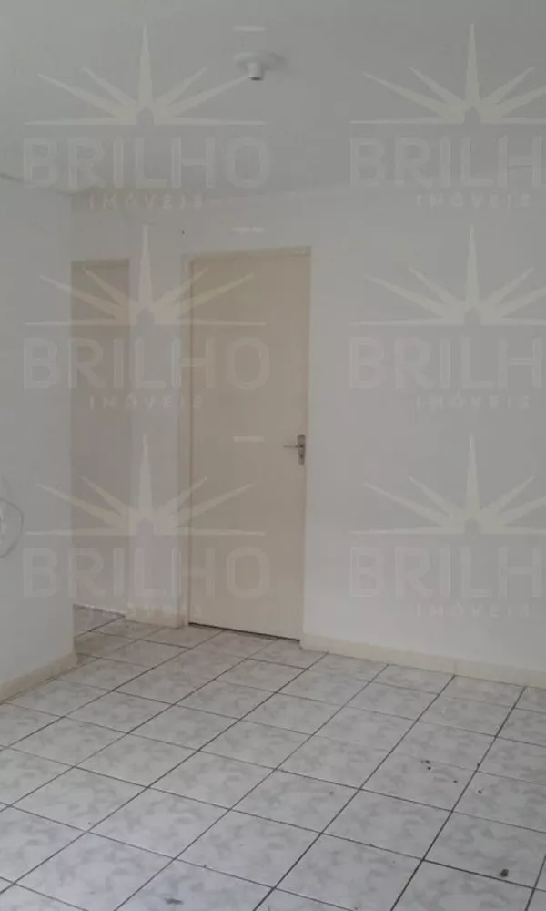 Apartamento à venda com 2 quartos, 45m² - Foto 6