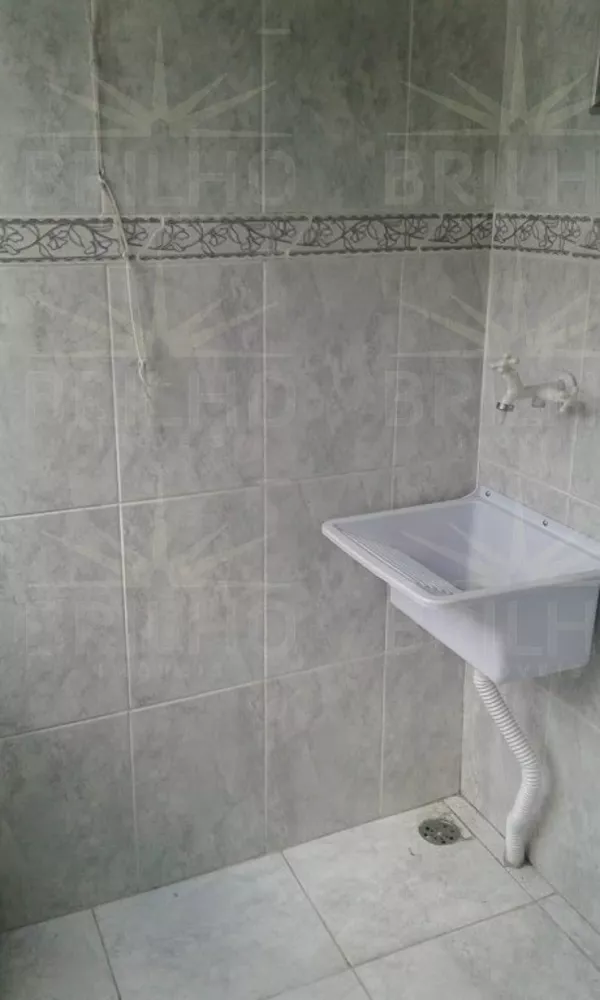 Apartamento à venda com 2 quartos, 45m² - Foto 1