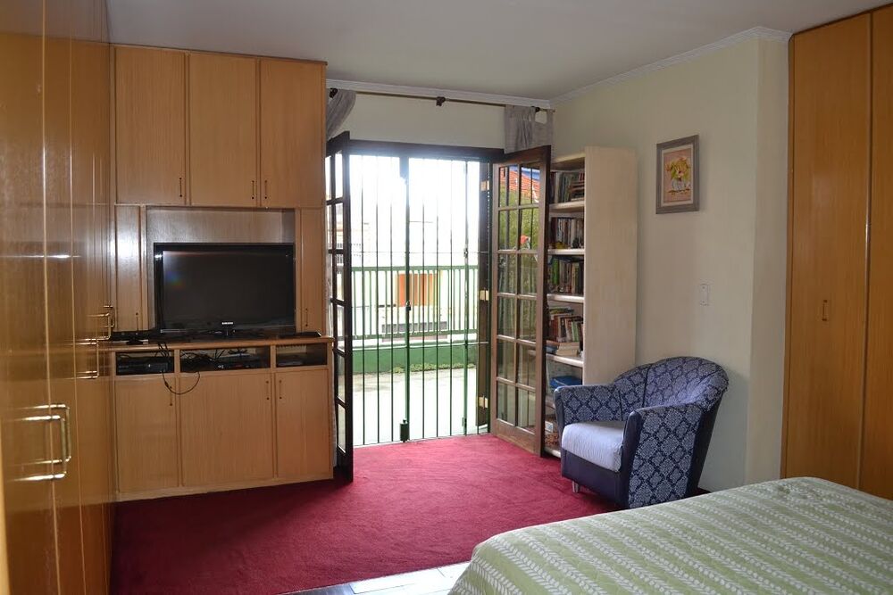 Sobrado, 3 quartos, 250 m² - Foto 1