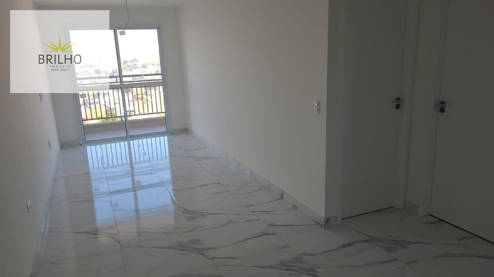 Apartamento à venda com 1 quarto, 43m² - Foto 2