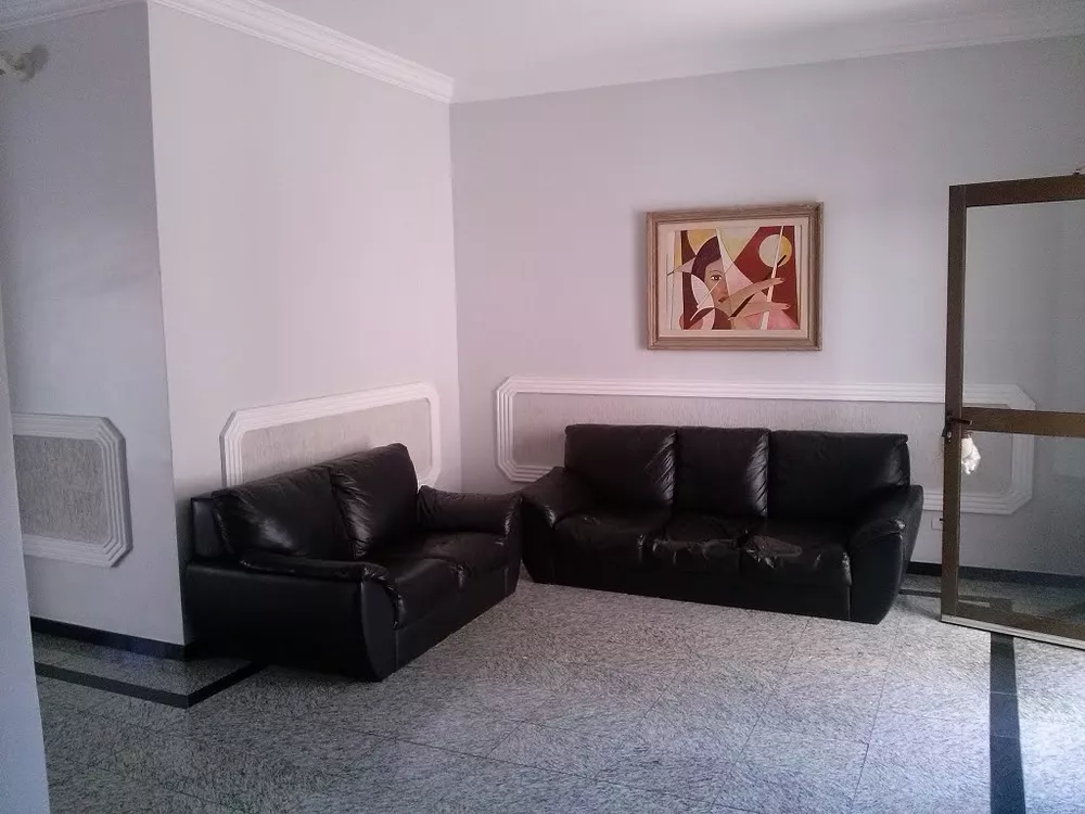 Apartamento à venda com 2 quartos, 70m² - Foto 1