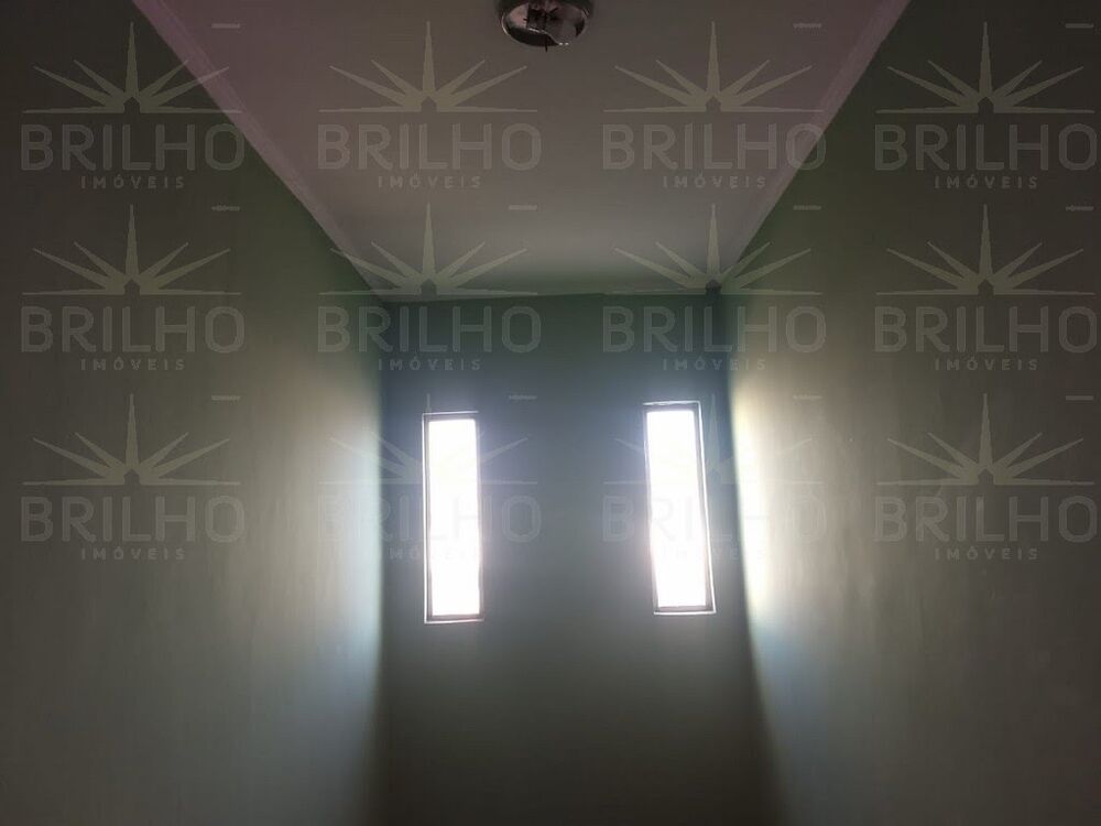 Casa à venda e aluguel com 3 quartos, 190m² - Foto 3