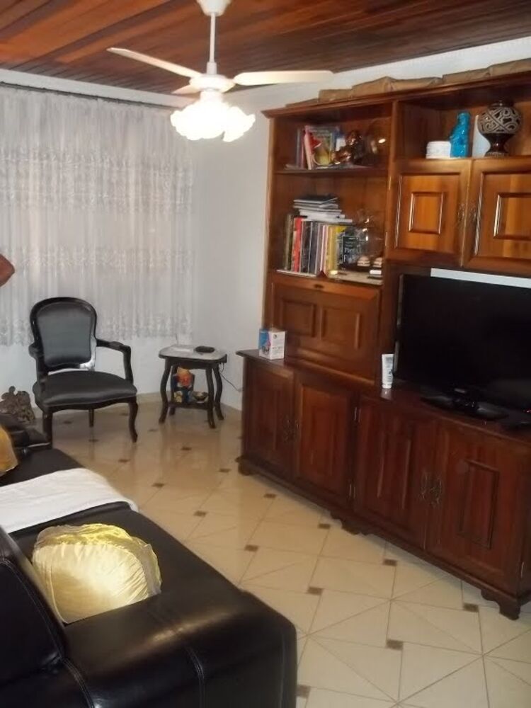 Casa, 2 quartos, 128 m² - Foto 1