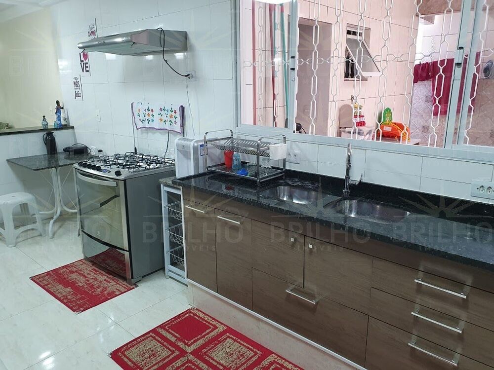 Casa, 5 quartos, 228 m² - Foto 2