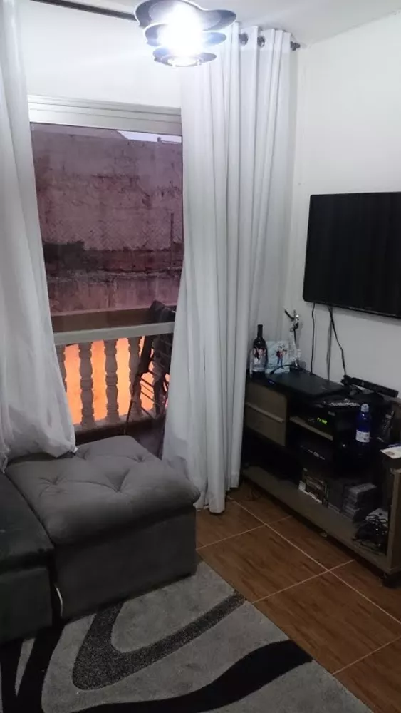 Apartamento à venda com 2 quartos, 58m² - Foto 2