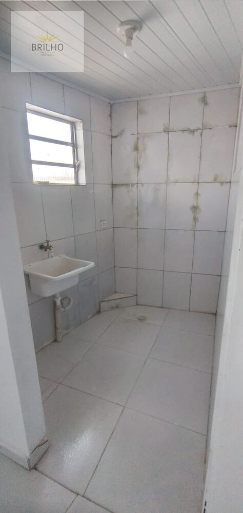 Apartamento para alugar com 2 quartos, 75m² - Foto 4