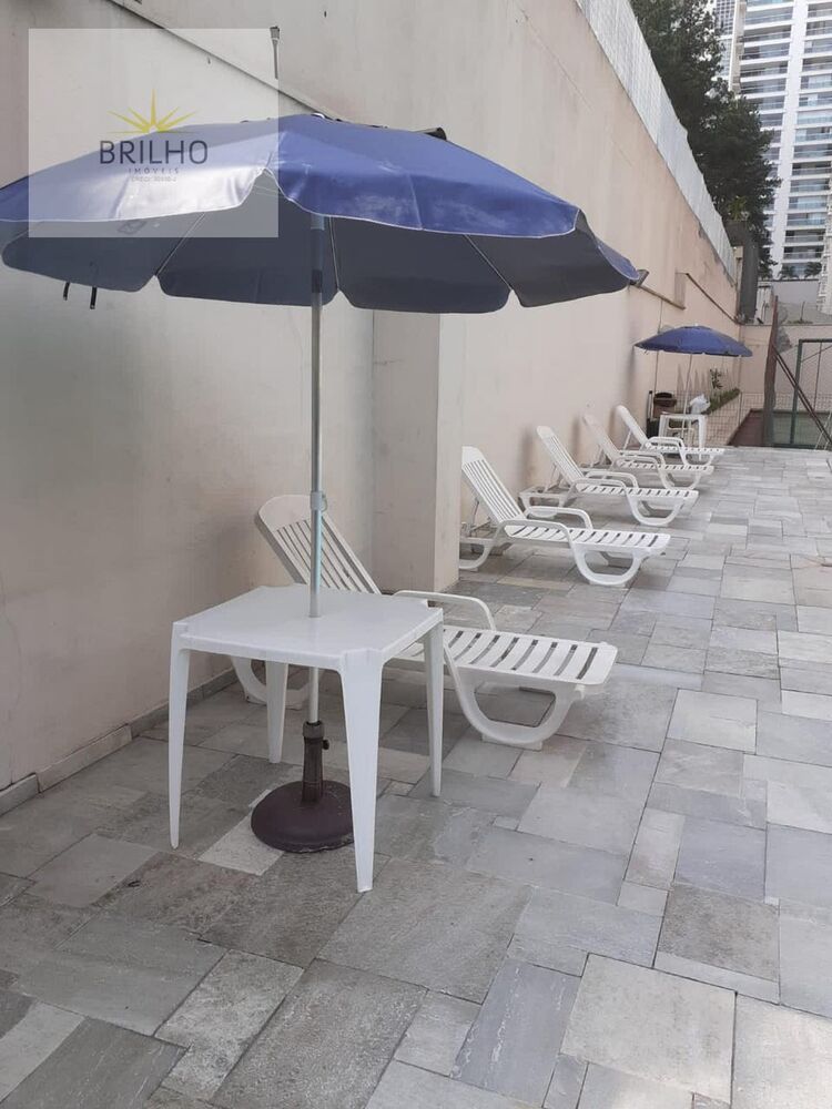Apartamento para alugar com 3 quartos, 130m² - Foto 17