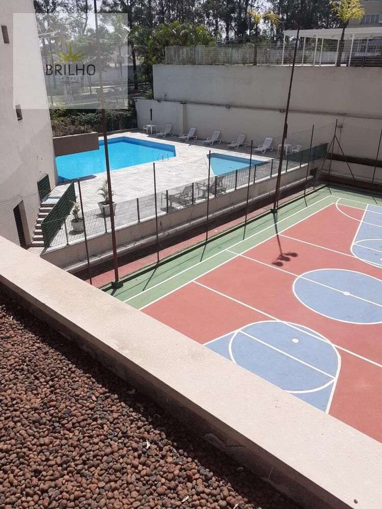 Apartamento para alugar com 3 quartos, 130m² - Foto 19